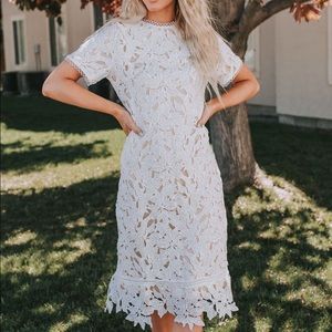 MIDI lace dress